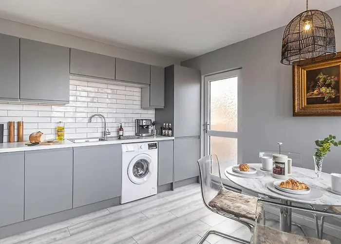 Crescent View Central & Quiet Sleeps 4 Apartmán Scarborough